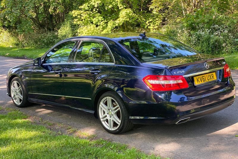 Mercedes-Benz E Class 2011 (61 reg) 2.1 E250 CDI Blue EFFICIENCY Sport Edition 125 G-Tronic (s/s) 4dr