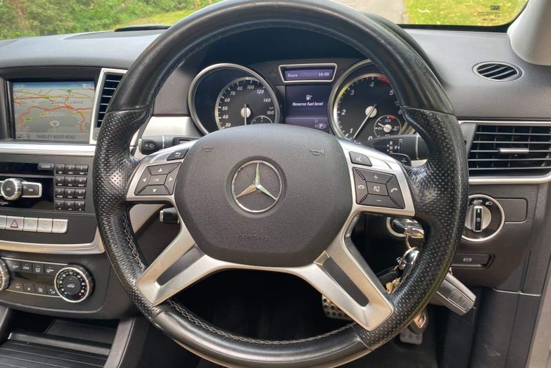 Mercedes-Benz M Class 2014 (64 reg) 3.0 ML350 CDI BlueTEC AMG Line (Premium) 7G-Tronic Plus 5dr